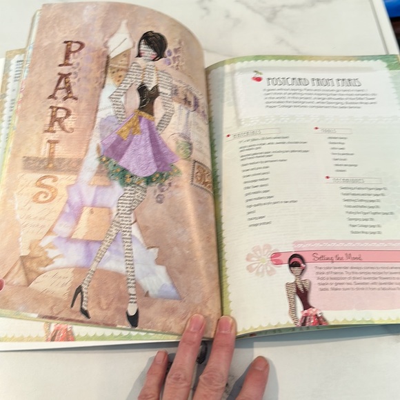 Collage couture art book - Picture 4 of 5